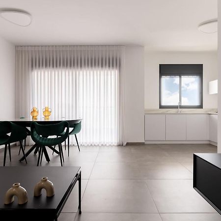 Stunning And Spacious In Kiryat Ata Qiryat Ata Exterior photo